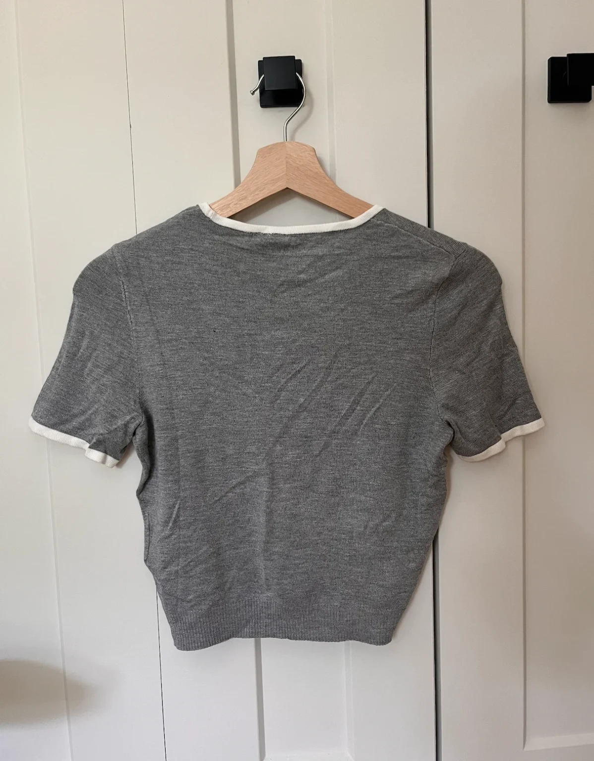 Image for t-shirt maille fine gris col blanc