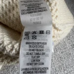 Thumbnail for Chandail en tricot Lacoste