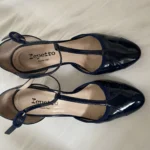 Thumbnail for Escarpins Repetto Bahia en cuir verni bleu marine – taille 37