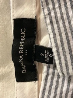 Image for Banana Republic Light Gray Striped Shorts – Size 2