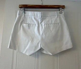 Image for White Banana Republic Shorts – Size 2P