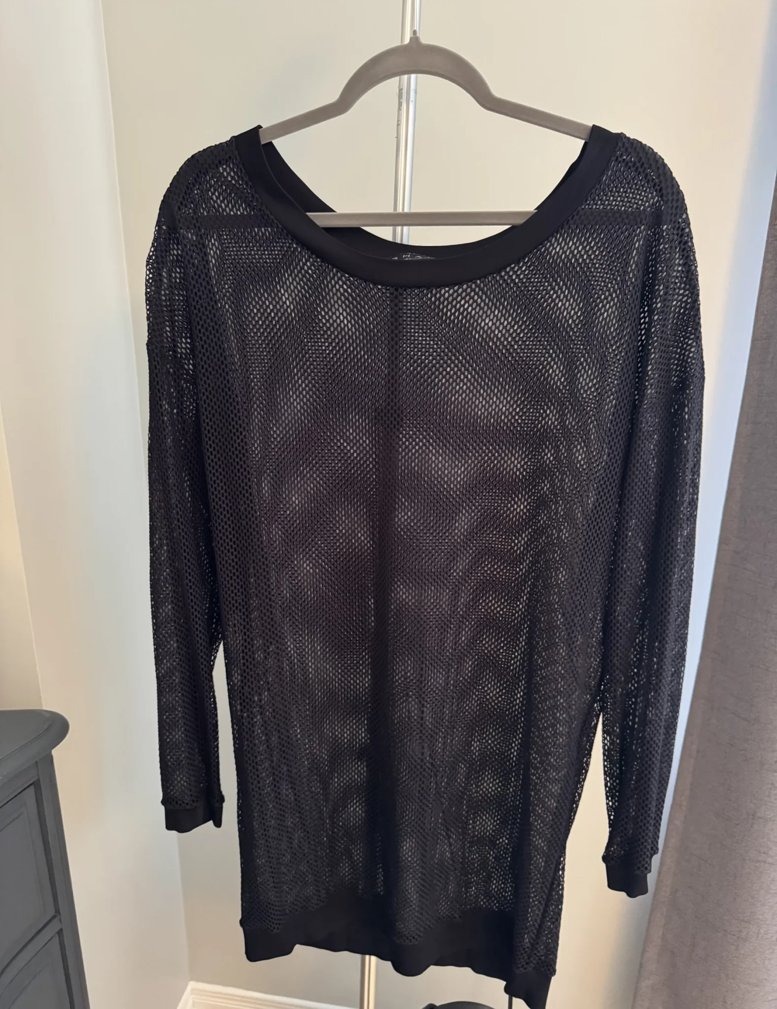 Featured image for Tunique transparente Shan