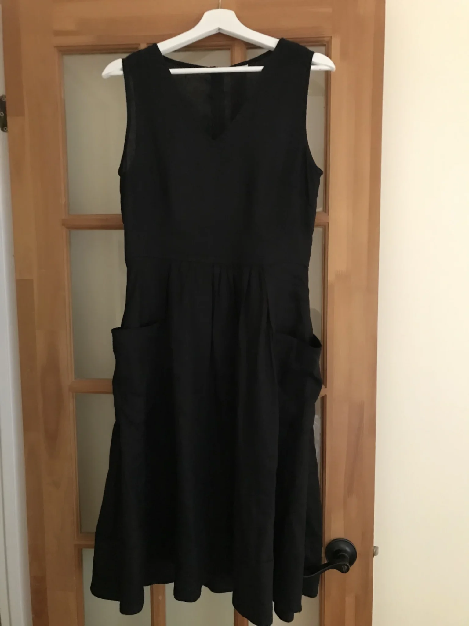 Image for Robe en lin noire