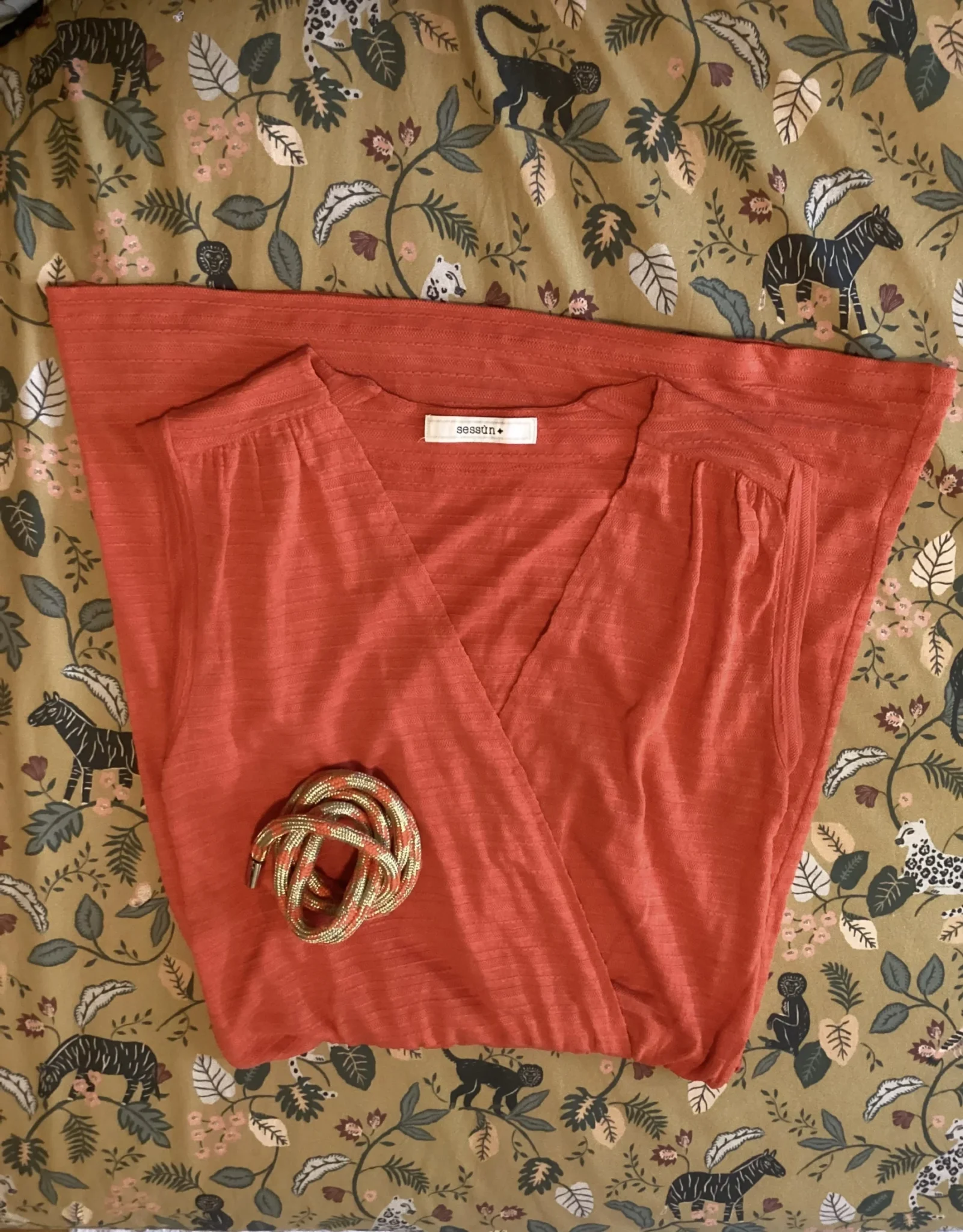 Image for Jolie robe rouge/orangée de Sessun