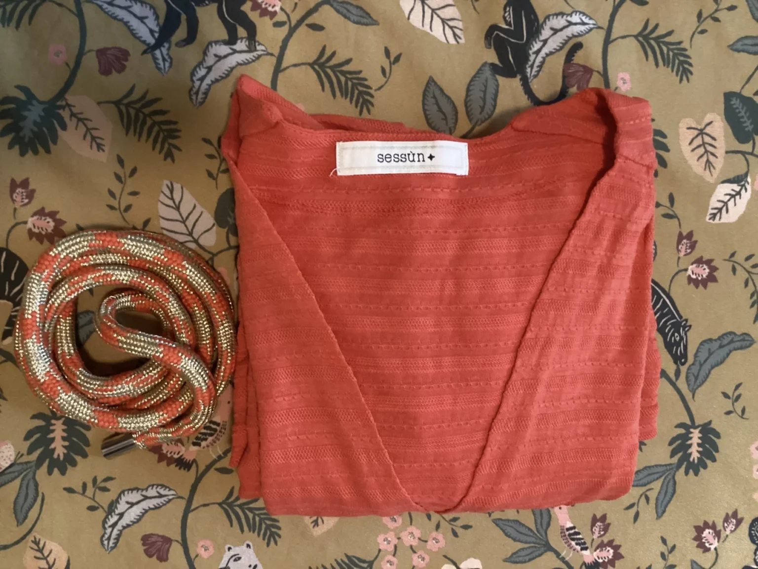 Image for Jolie robe rouge/orangée de Sessun