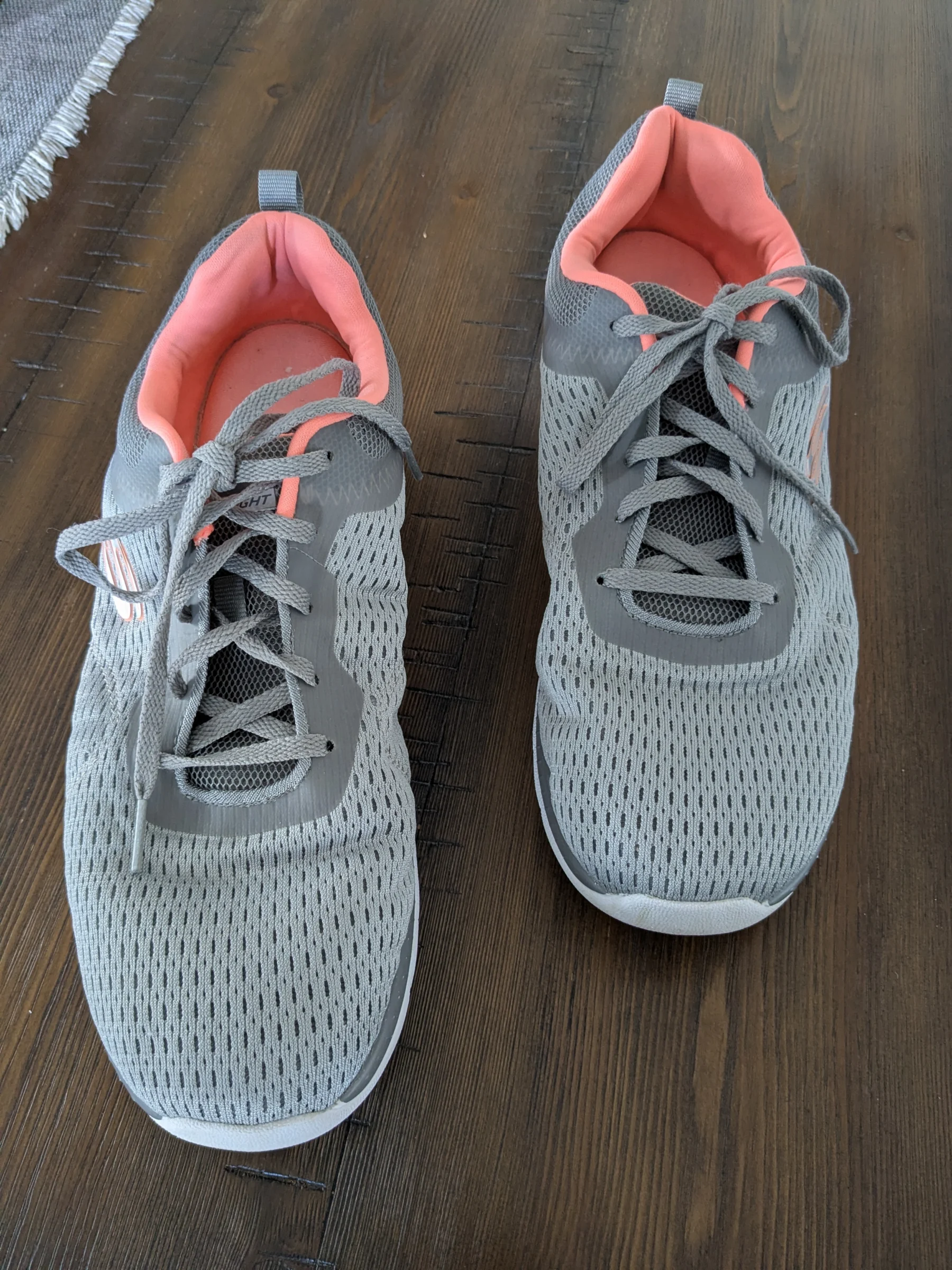 Chaussures de sport Vegan SKECHERS *Autre seconde main