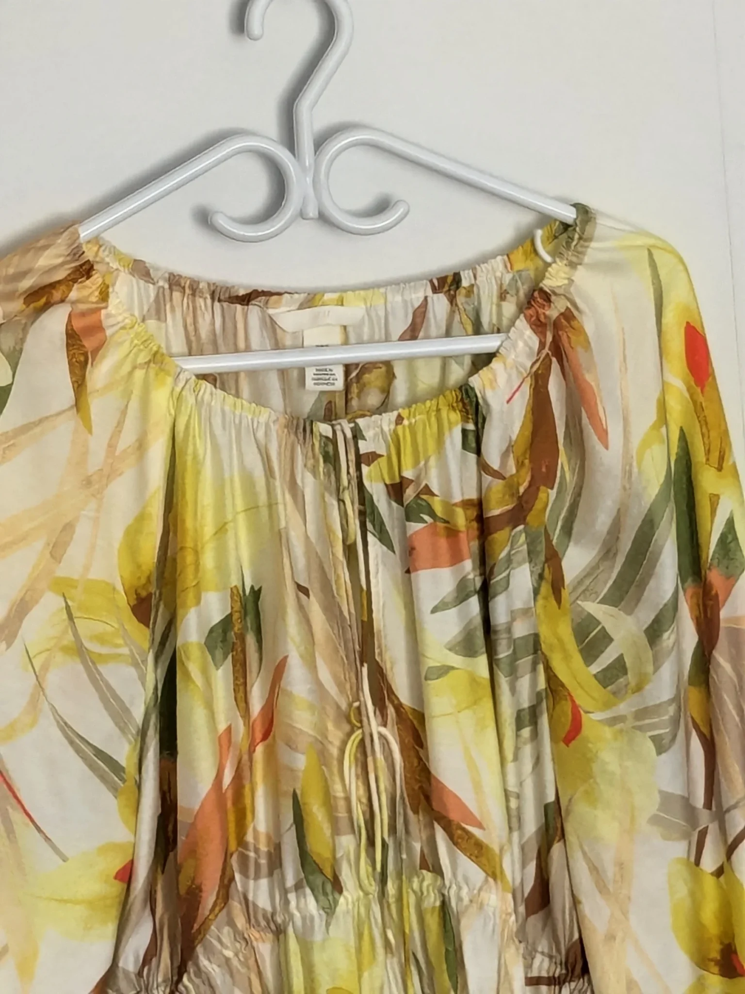 Featured image for Light, colourful blouse, ideal for spring and summer