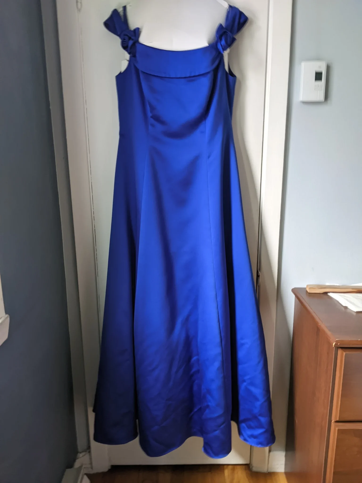 Image for Robe de bal Alfred Sung Bleu marine