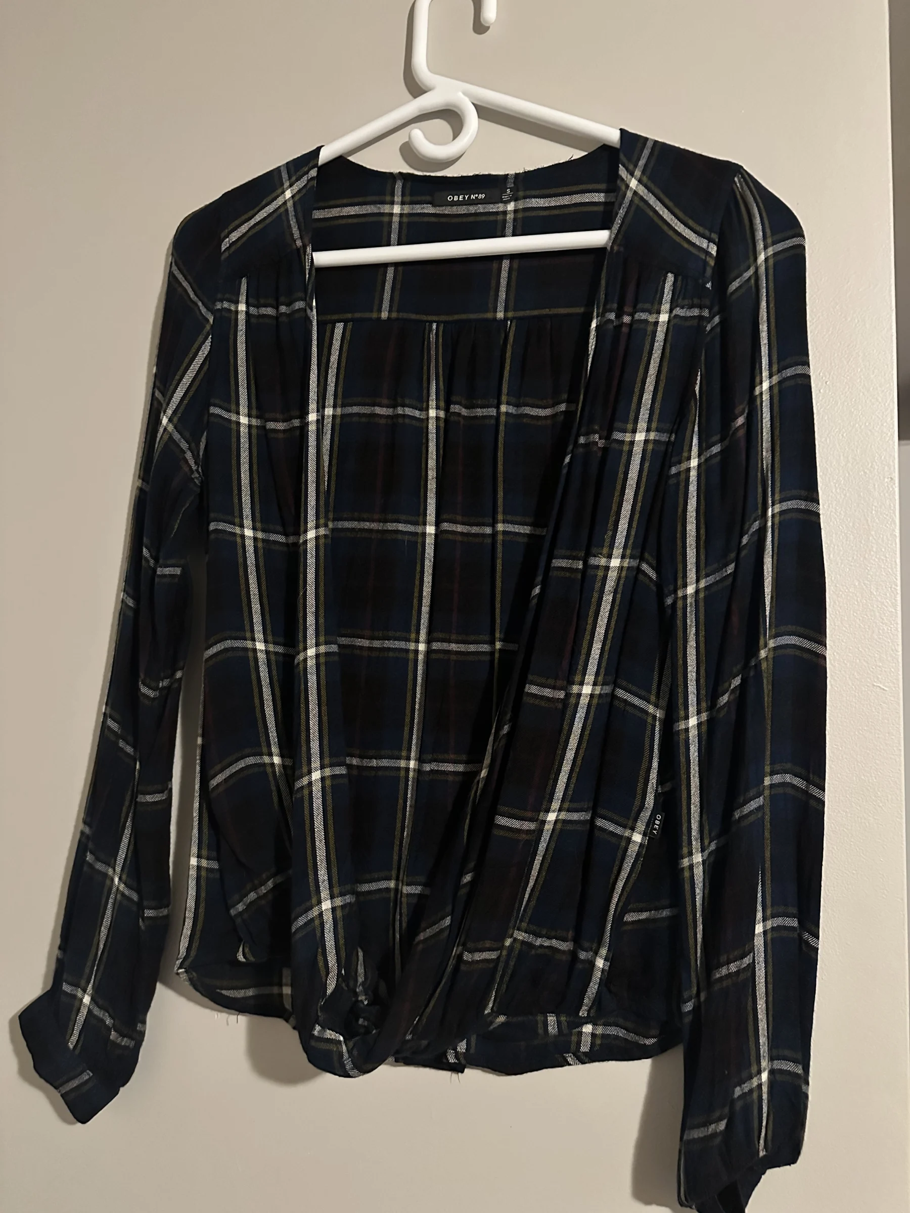 Chemise cache cœur OBEY Obey seconde main
