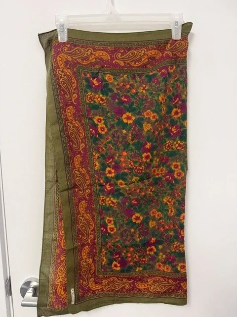 Image for Foulard fleurie