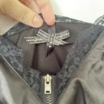 Thumbnail for Camisole noire satinée FOXY JEANS