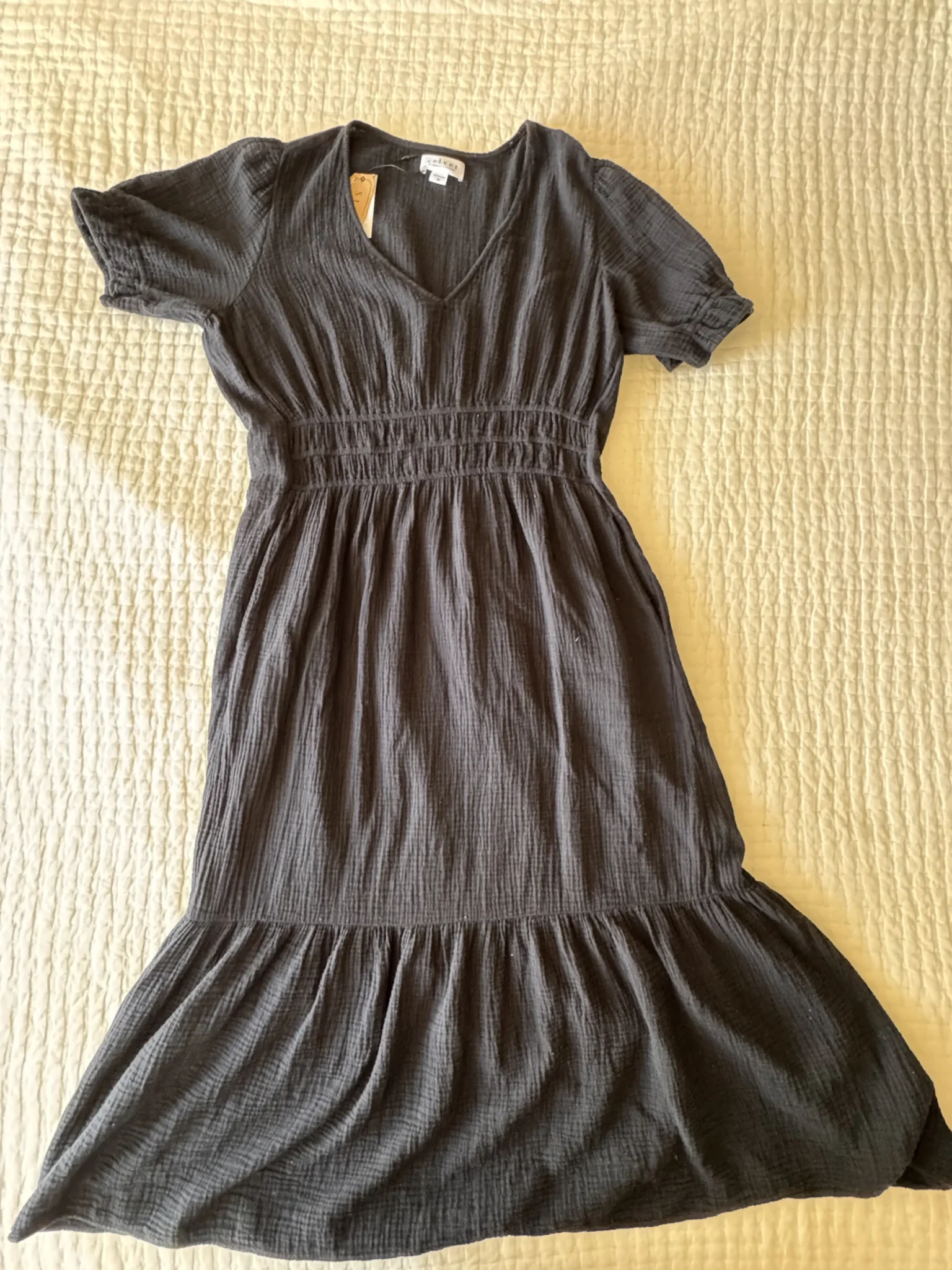 Image for Superbe robe NEUVE noire de marque Velvet by Graham & Spencer