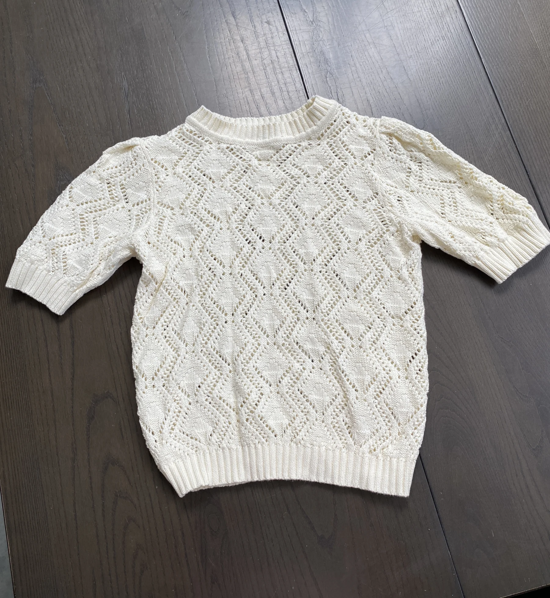 Chandail crochet Suzy Shier seconde main