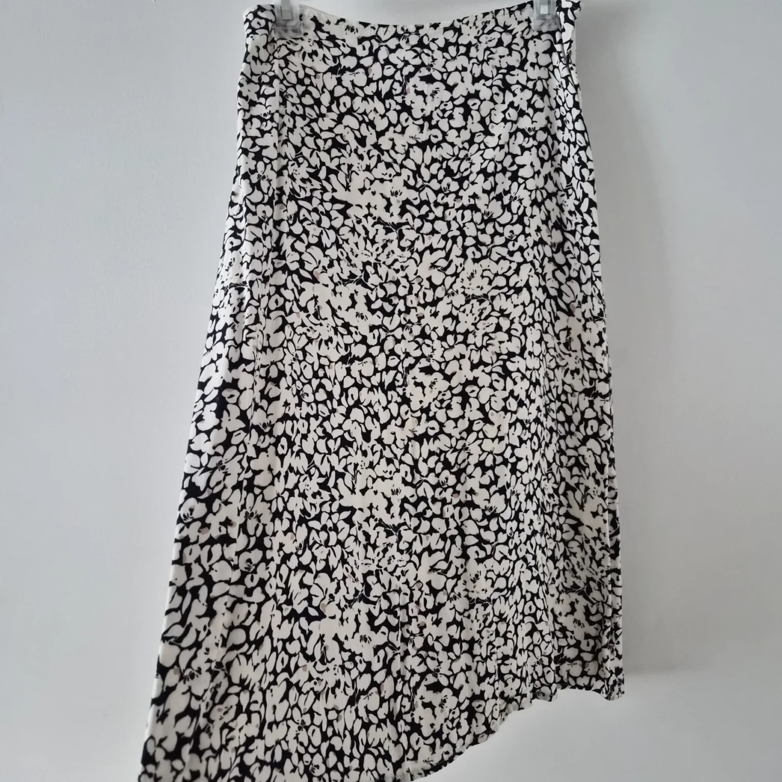 Image for Essentiels MTL Floral Skirt