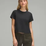 Featured thumbnail for T-shirt lululemon neuf