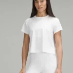 Featured thumbnail for T-shirt lululemon neuf