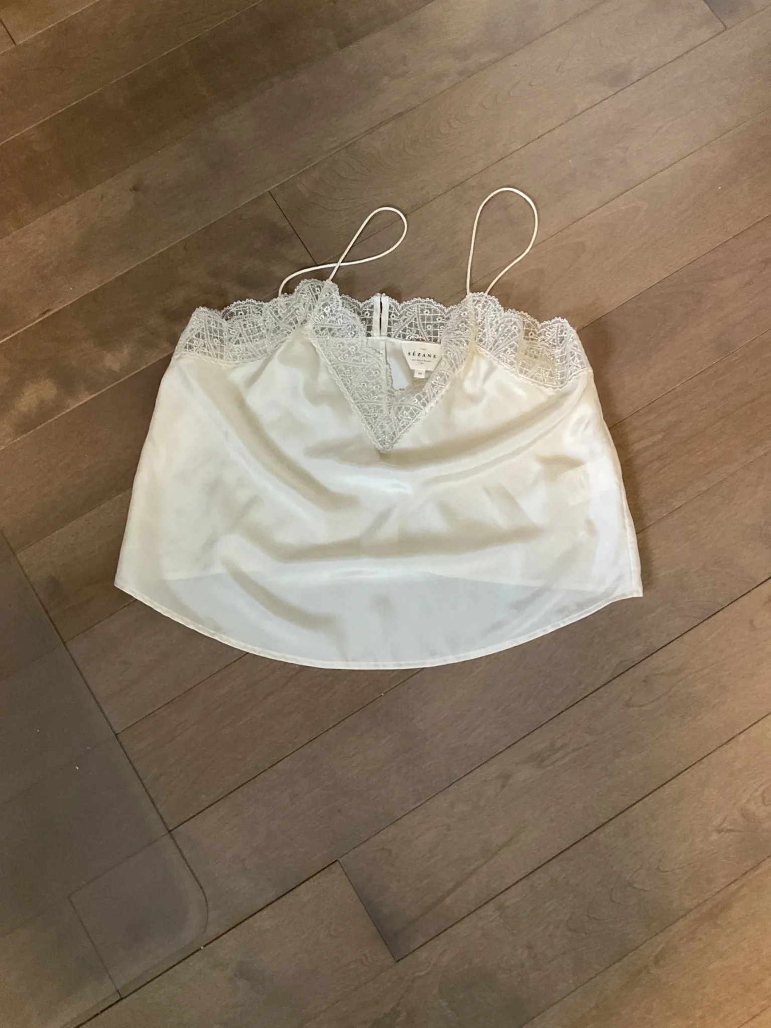 Featured image for Camisole Sézane en soie