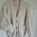 Featured thumbnail for Chandail oversize