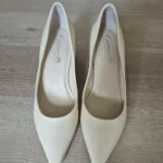 Featured thumbnail for Escarpins