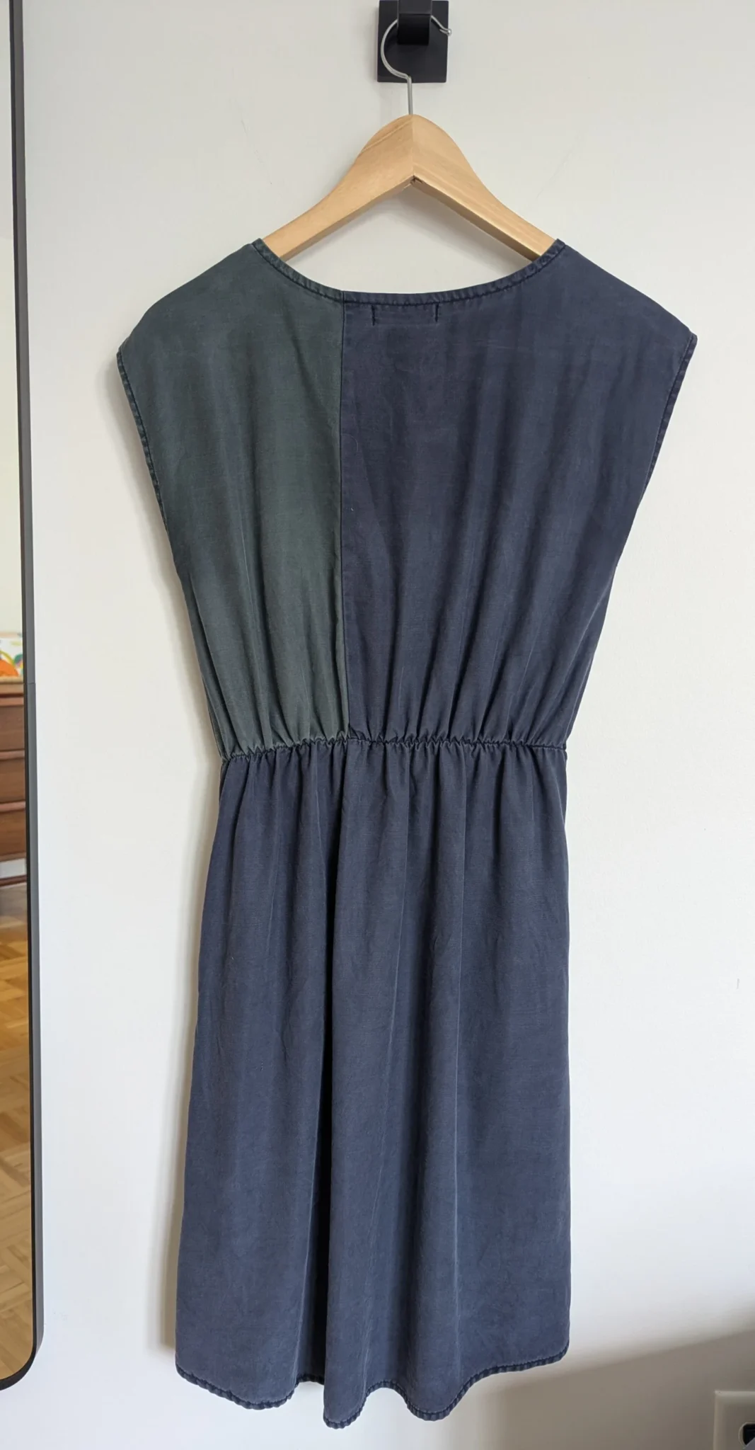 Image for Robe | Cherry Bobin