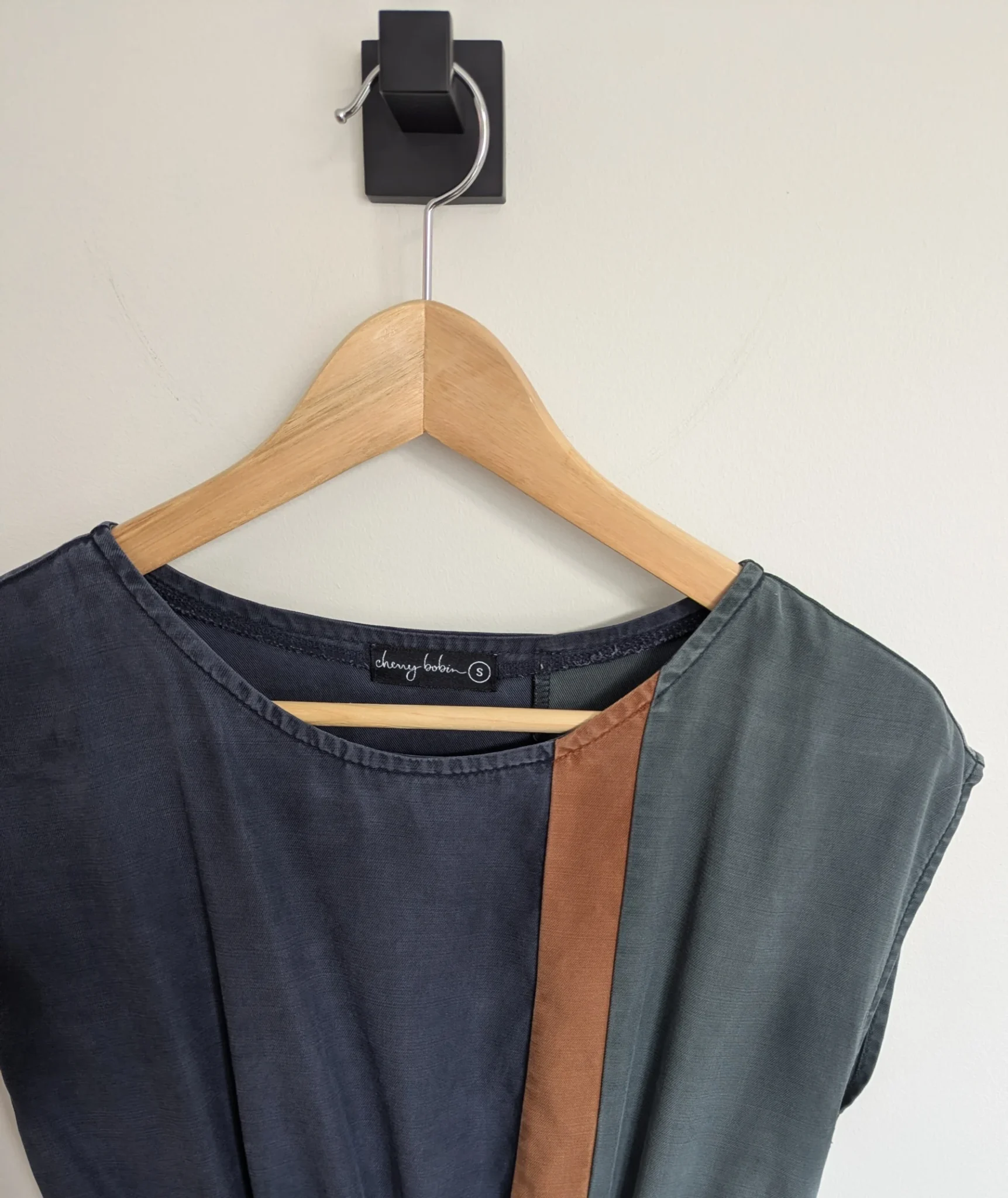 Image for Robe | Cherry Bobin