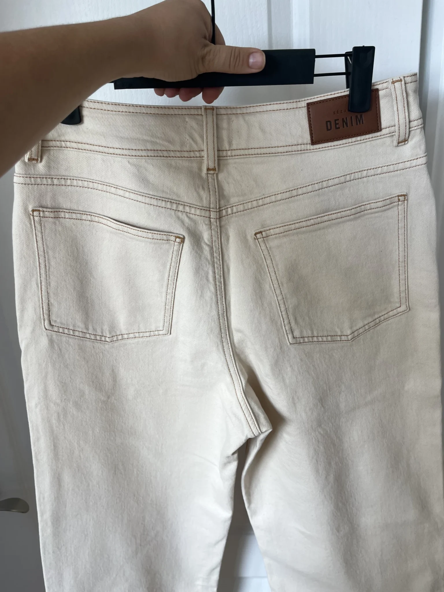 Image for Jean Sézane Le Crop taille 40 beige à boutons marrons