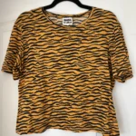 Thumbnail for T-shirt Bimba y Lola taille M motifs tigré