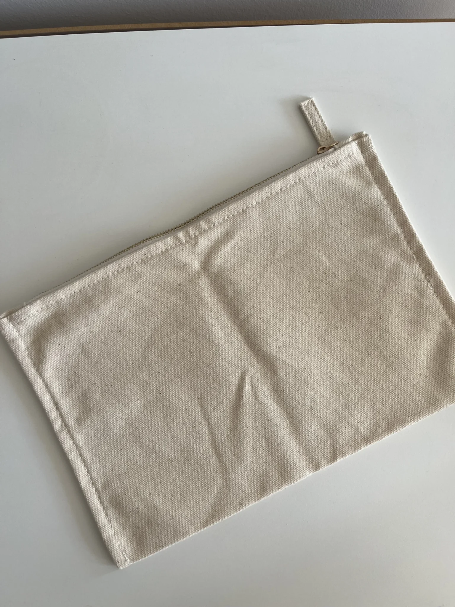Image for Pochette Sézane La chamade beige et rouge
