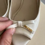 Thumbnail for Sandales compensées Prada taille 40