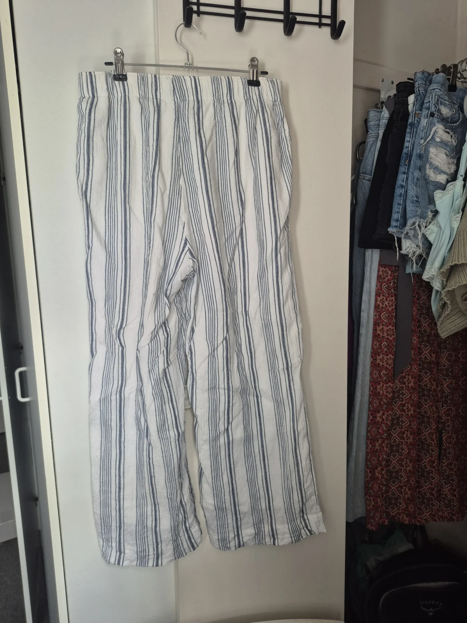 Image for Pantalon Abercrombie Fitch Small
