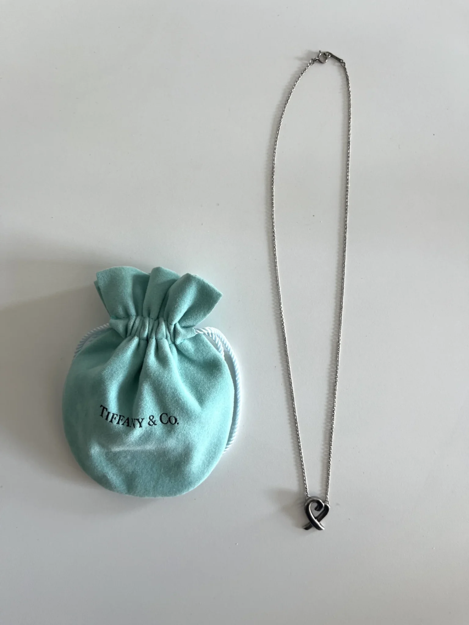 Featured image for Collier Tiffany & Co Paloma Picasso Loving Heart