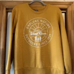 Featured thumbnail for Wind River Crewneck jaune moutarde