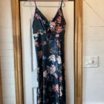 Featured thumbnail for Robe verte fleurie
