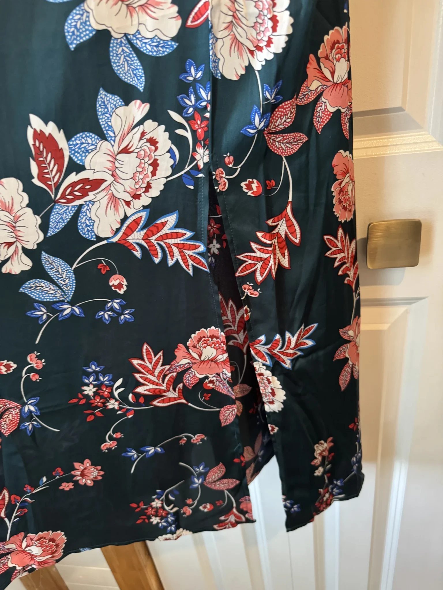 Image for Robe verte fleurie