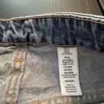 Thumbnail for Jeans H&M coupe droite ajustée taille haute