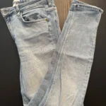 Featured thumbnail for Jeans H&M x Lee