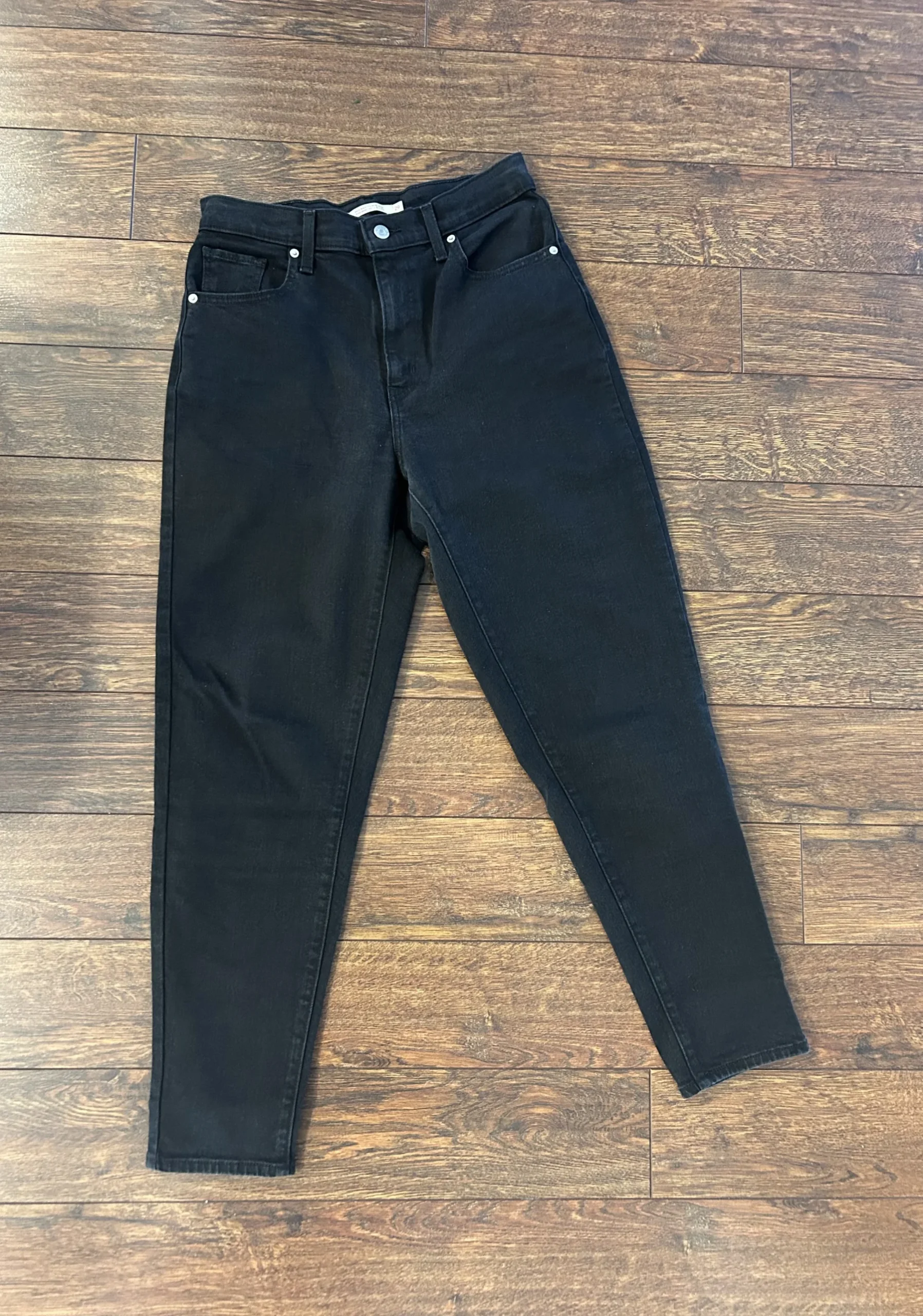 High waisted mom jean / Jean mom taille élevée Levis seconde main