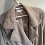 Thumbnail for Manteau trench coat avec ceinture