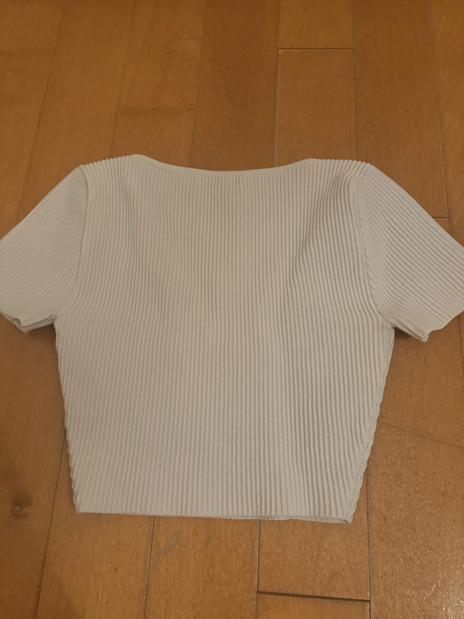 Image for Chandail crop top babaton
