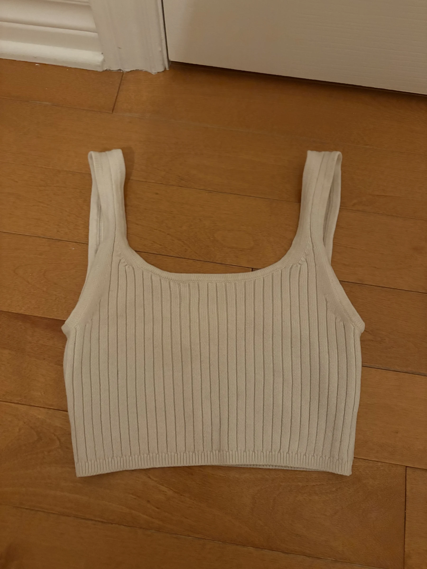 Camisole Wilfred Aritzia Aritzia seconde main