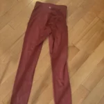 Featured thumbnail for Lululemon Aligned leggings – pink
