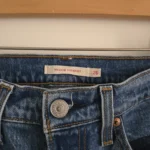 Thumbnail for Levi's Wedgie