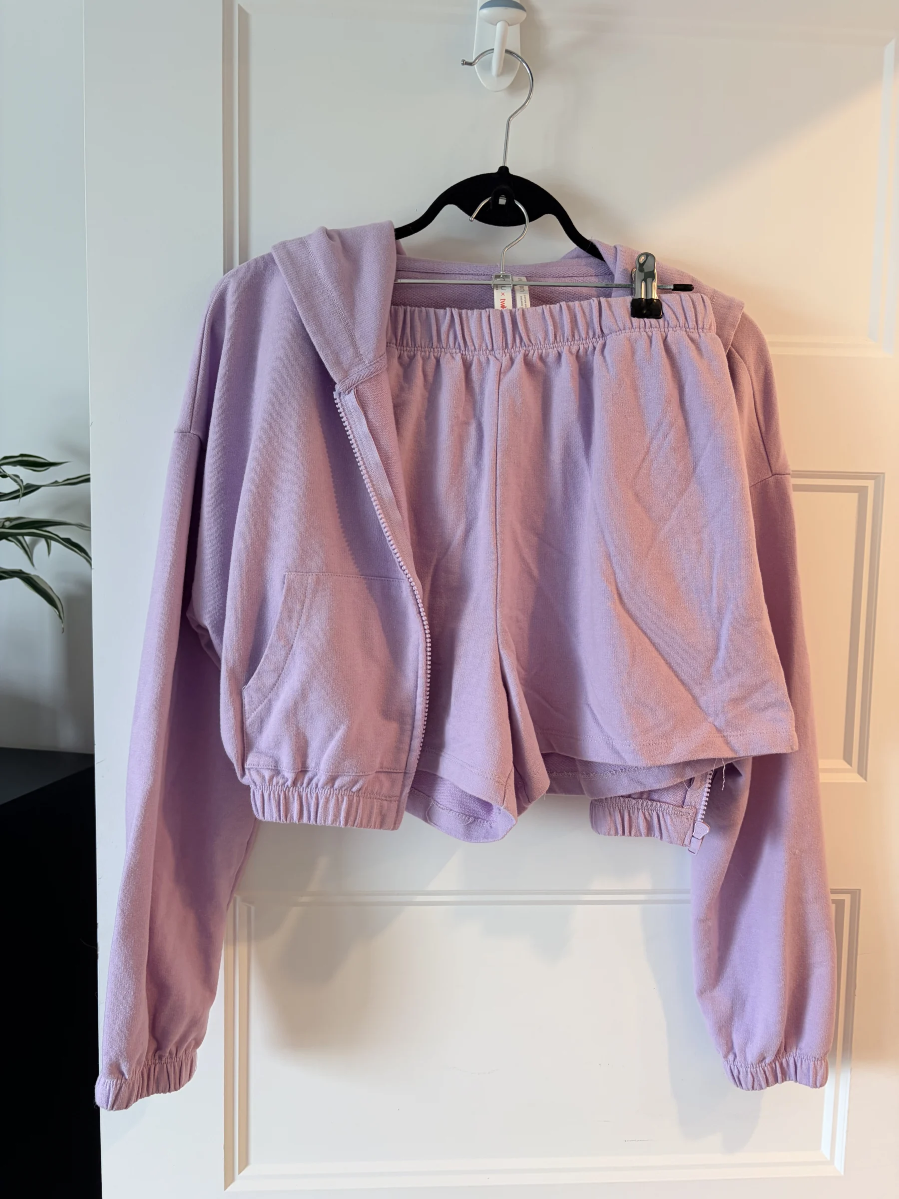 Kit coordonné short et veste à capuchon Simons seconde main
