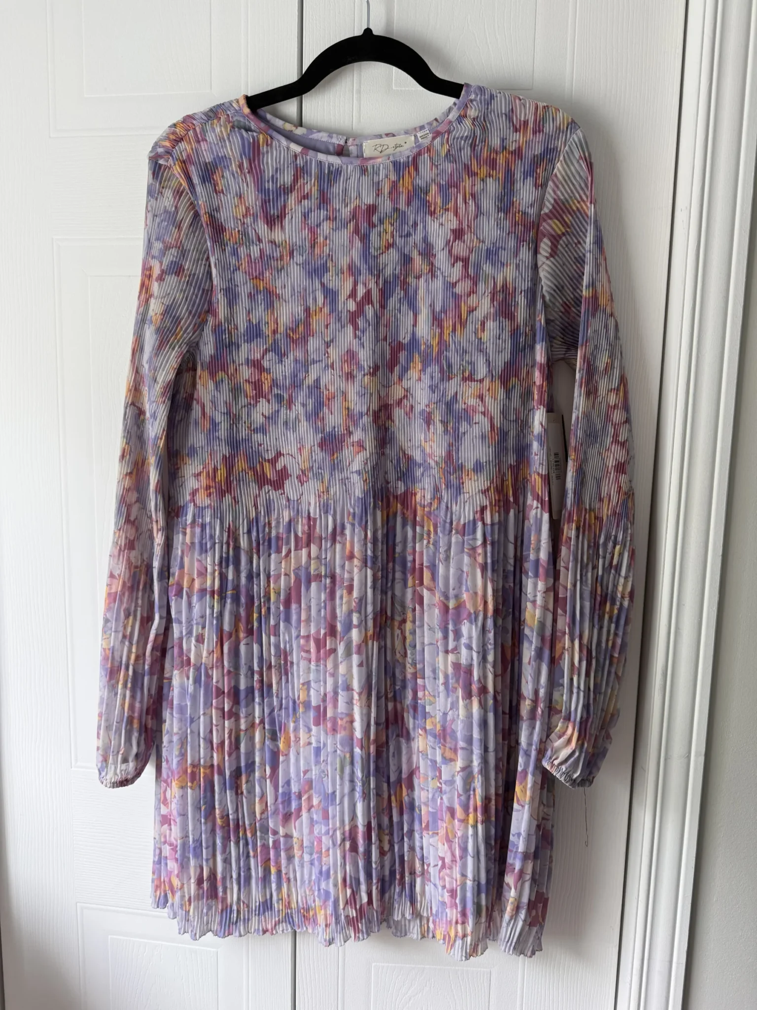 Featured image for Robe courte plissée RDStyle