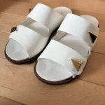 Featured thumbnail for Sandales blanches L’Intervalle