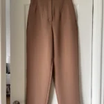 Featured thumbnail for Pantalon Wilfred Aritzia taille 8 US Marron rosé