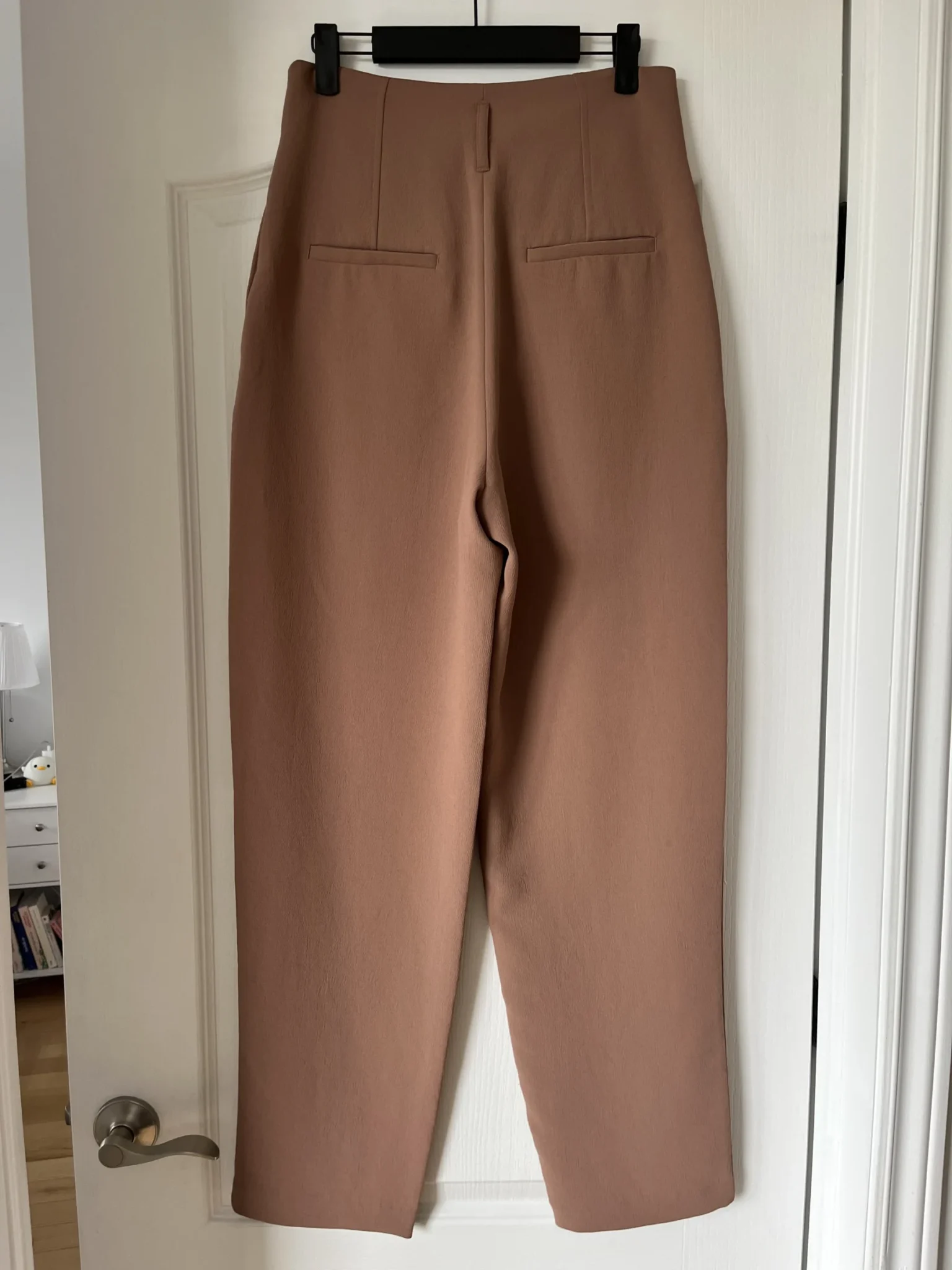 Image for Pantalon Wilfred Aritzia taille 8 US Marron rosé