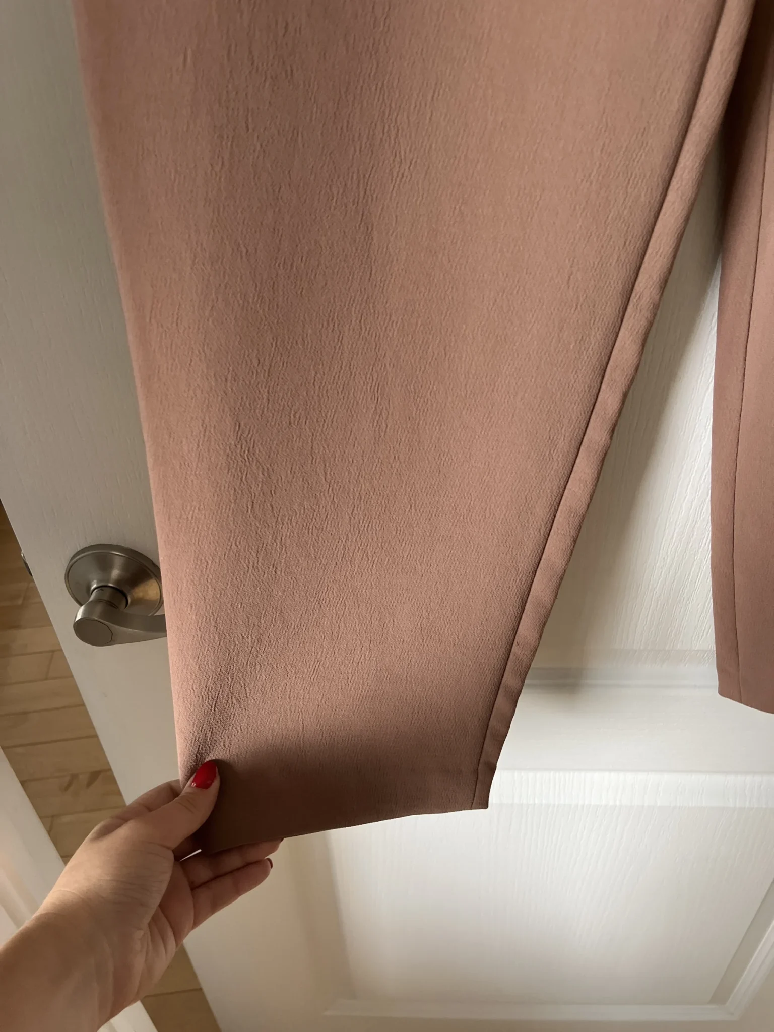 Image for Pantalon Wilfred Aritzia taille 8 US Marron rosé
