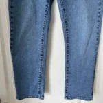 Thumbnail for Jean Levi’s Wedgie Straight taille 32