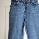 Thumbnail for Jean Levi’s Wedgie Straight taille 32